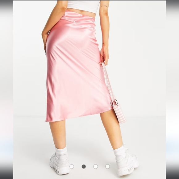 ASOS DESIGN Satin Slip Midi Skirt - Rose Pink Size 4 - Picture 2 of 6